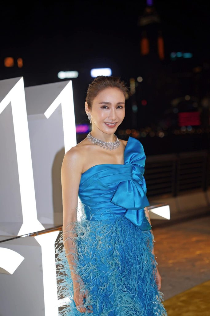 同框黎姿高大半个头 郑秀文揭真相网笑翻