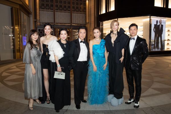 同框黎姿高大半个头 郑秀文揭真相网笑翻