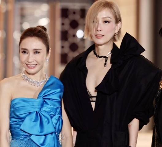 同框黎姿高大半个头 郑秀文揭真相网笑翻