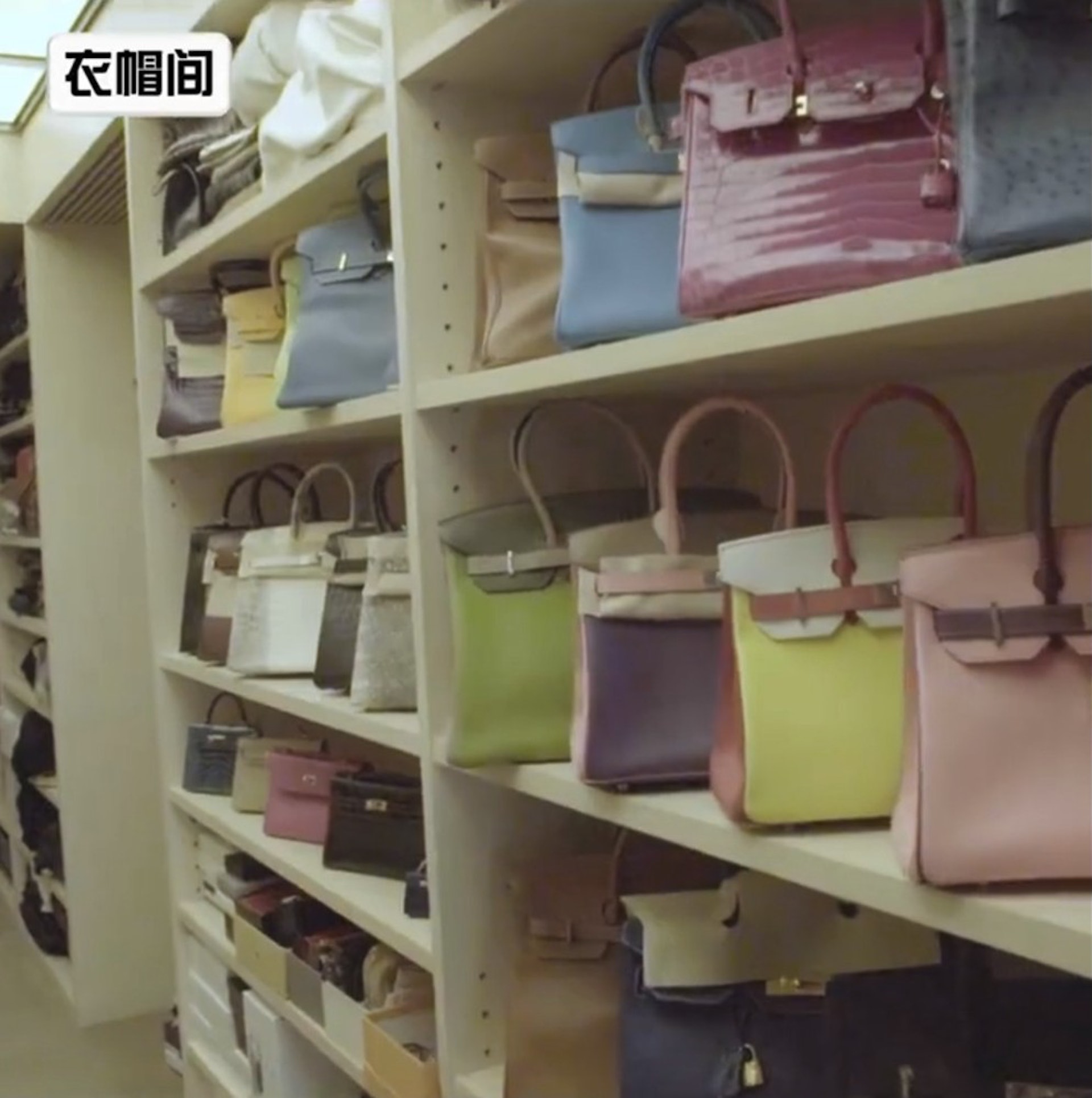 向太公开香港豪宅内部 银箔墙惊呆马云