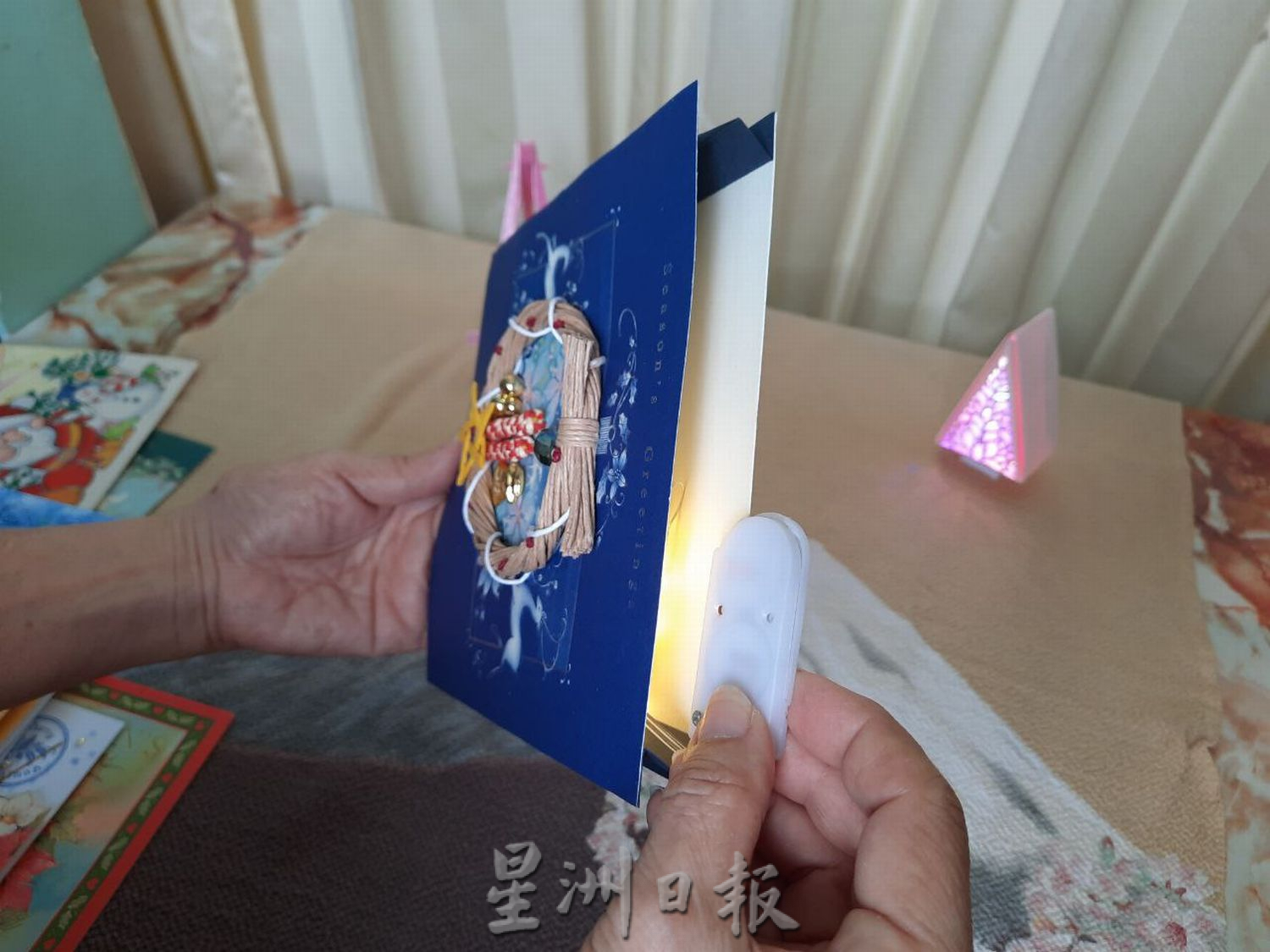 回收圣诞卡翻新，诚意满满