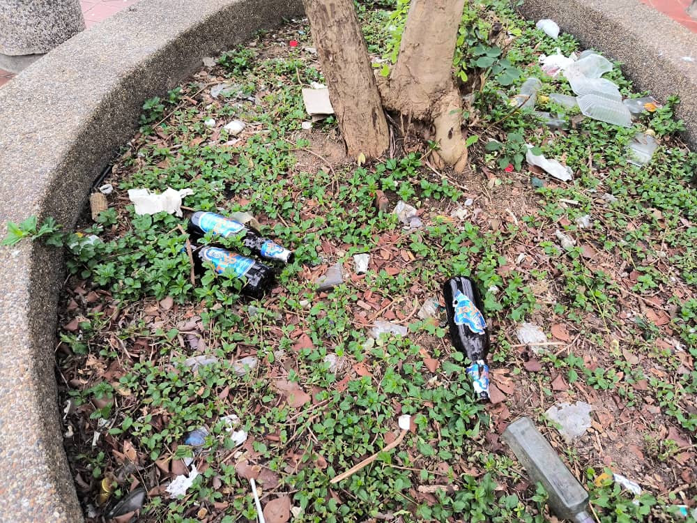 垃圾没清偷偷扩建 市会视察揪出问题根治