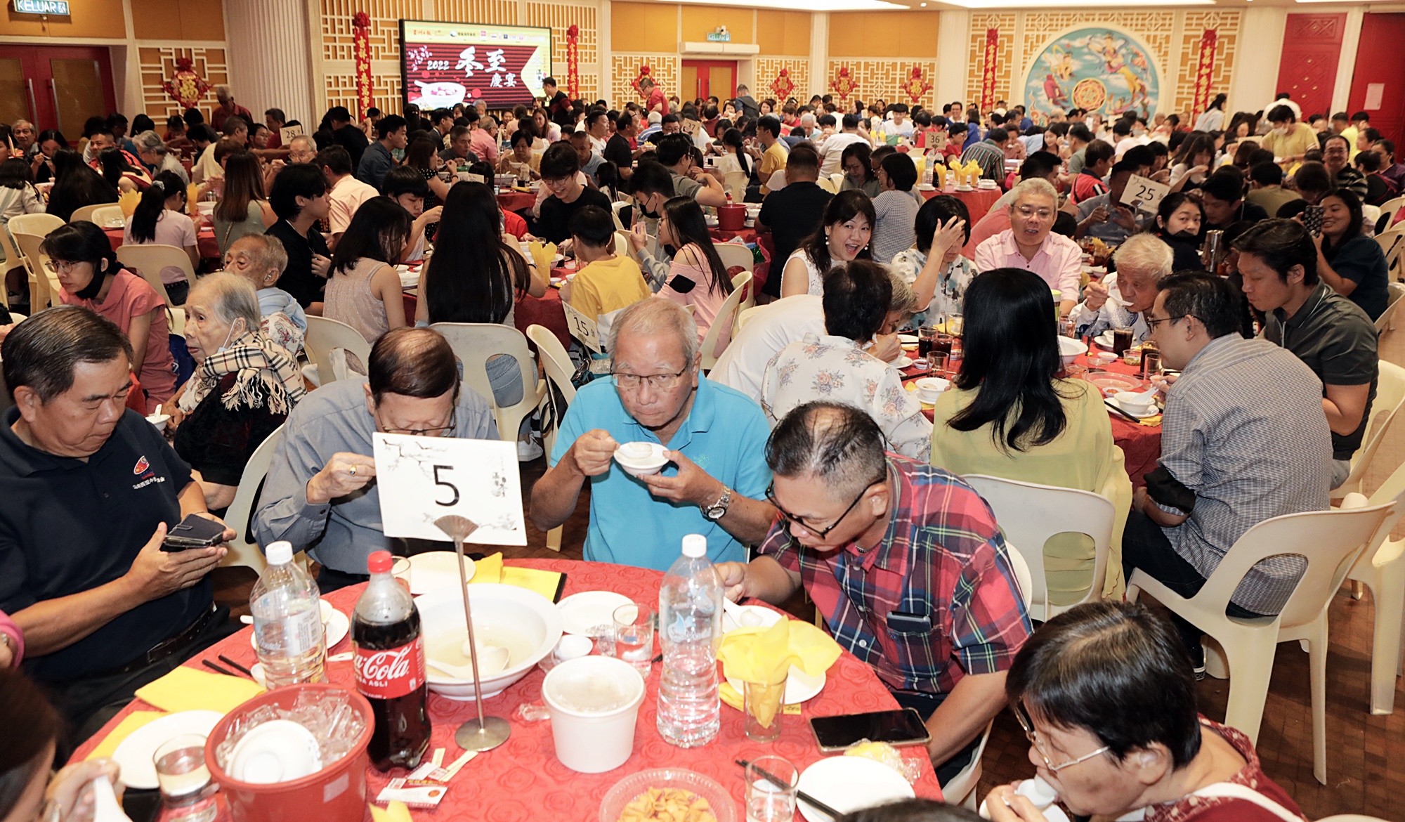 “四季中华--温馨冬至”庆宴圆满举行