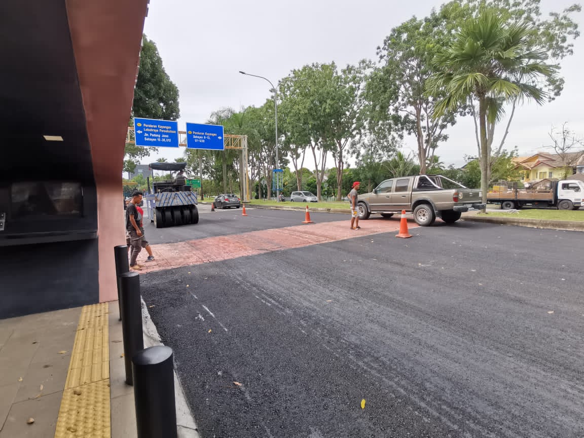 大都会/车辆“弹跳飞起”MBSA要承包商降路墩坡度