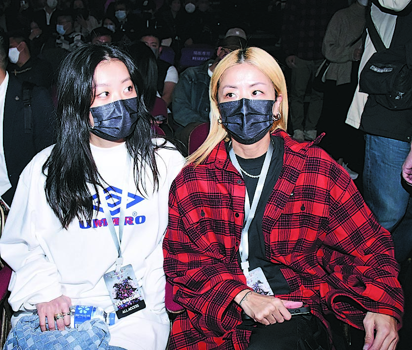 太空Look再踏红馆  陈奕迅吐曾担心一睡不起