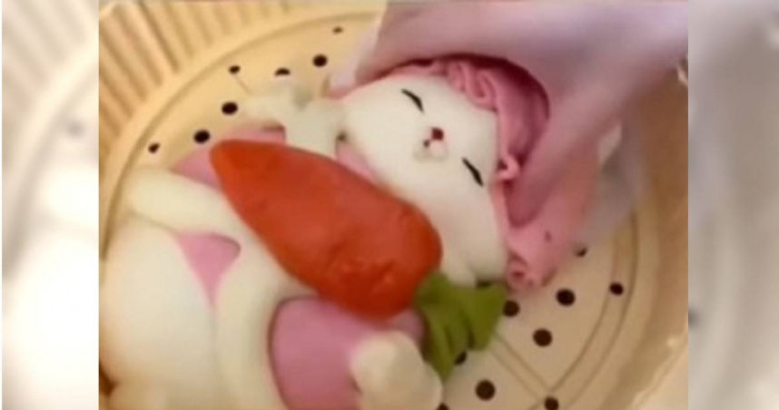 女大生毕业卖馒头“亲戚全看不起”　3年后霸气现金买第2间房