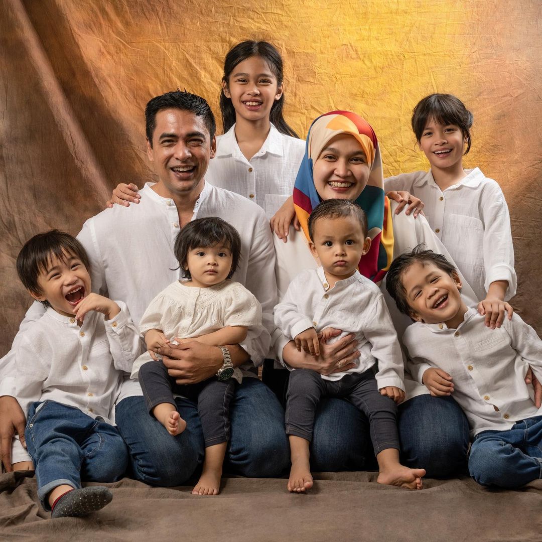 妻子再次怀孕 大马首位太空人升格7宝奶爸