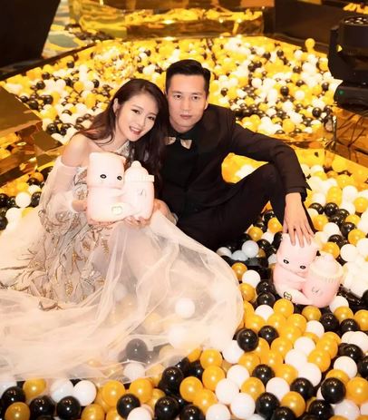 安以轩老公「被控83项罪」后首出庭 唯一到场被告全身黑拒开口