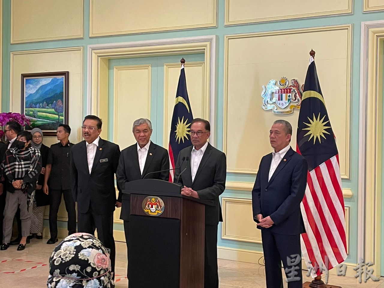 安华：特别开彩·从一年22次减少至8次！