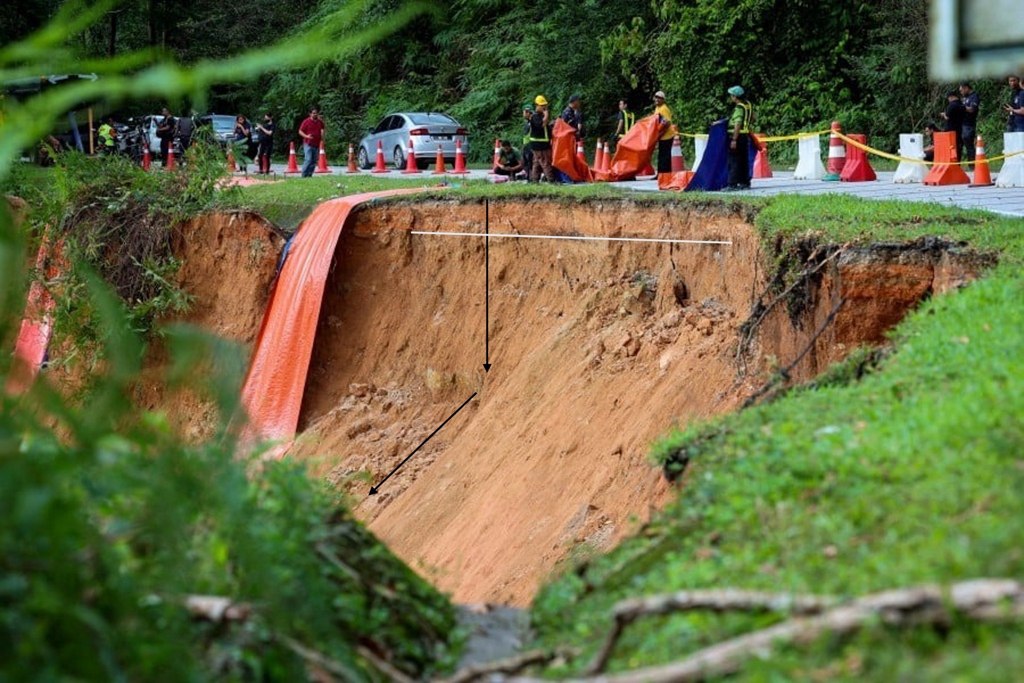 峇冬加里土崩|事发前一天没下雨为何土崩?理大教授剖文释因