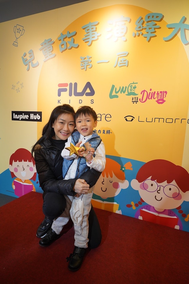 张慧仪预告回马过年 曝养子每日在家唱《大团圆》