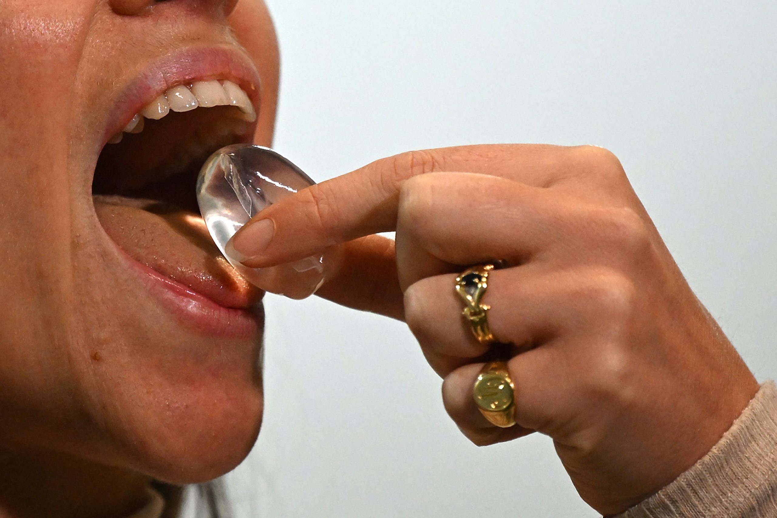 拚盘主文)绿量无穷／英国初创公司藻类包装 替代塑料