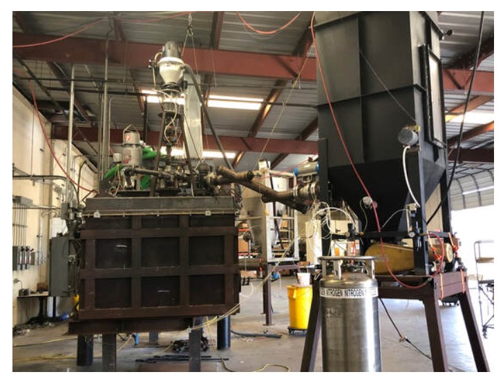 拚盘)绿量无穷　∕ 塑胶垃圾终于有解 回收后转制高价石墨烯