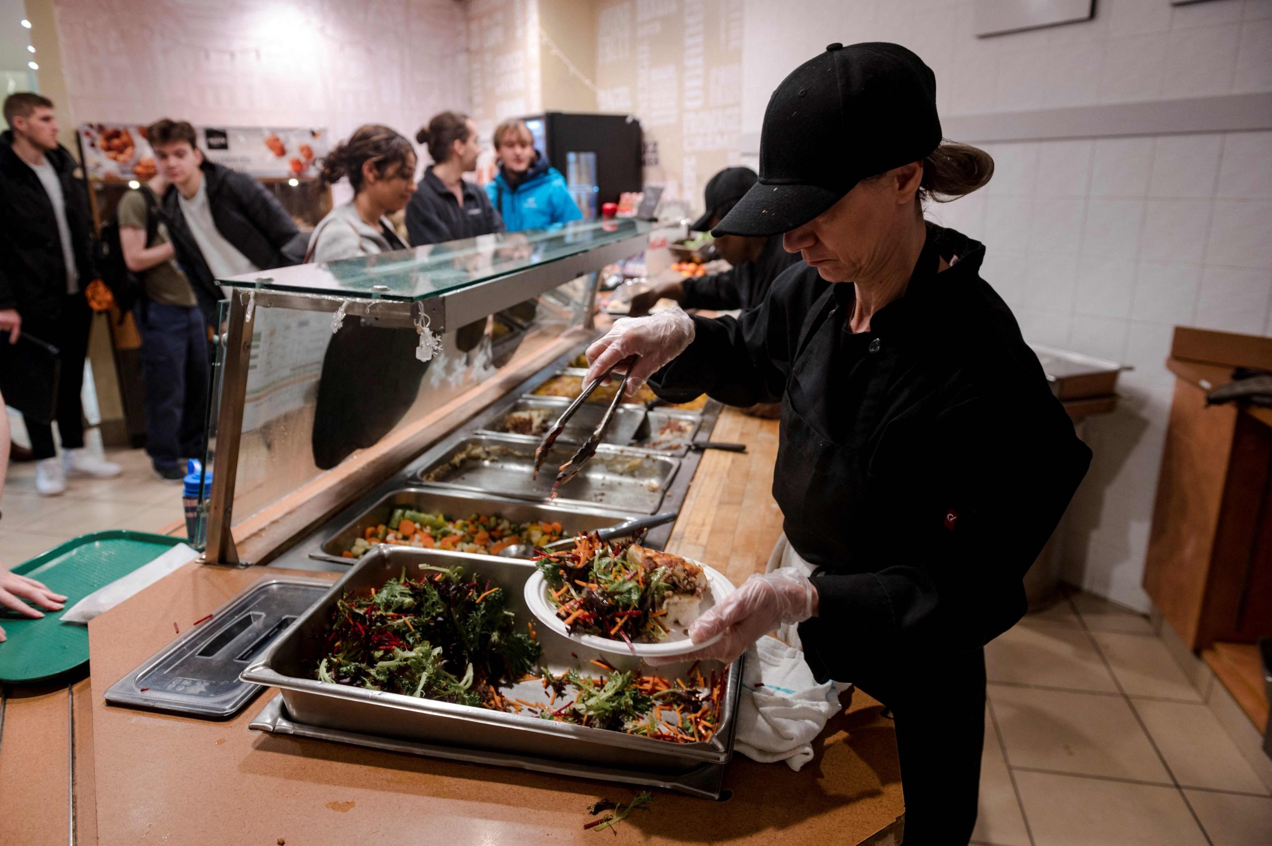 拚盘)绿量无穷/ 加拿大大学提供低碳学生餐