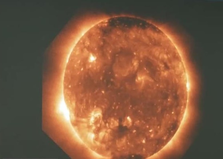 拼盘/全球首颗 中国民用晨昏轨道气象衞星正式运行