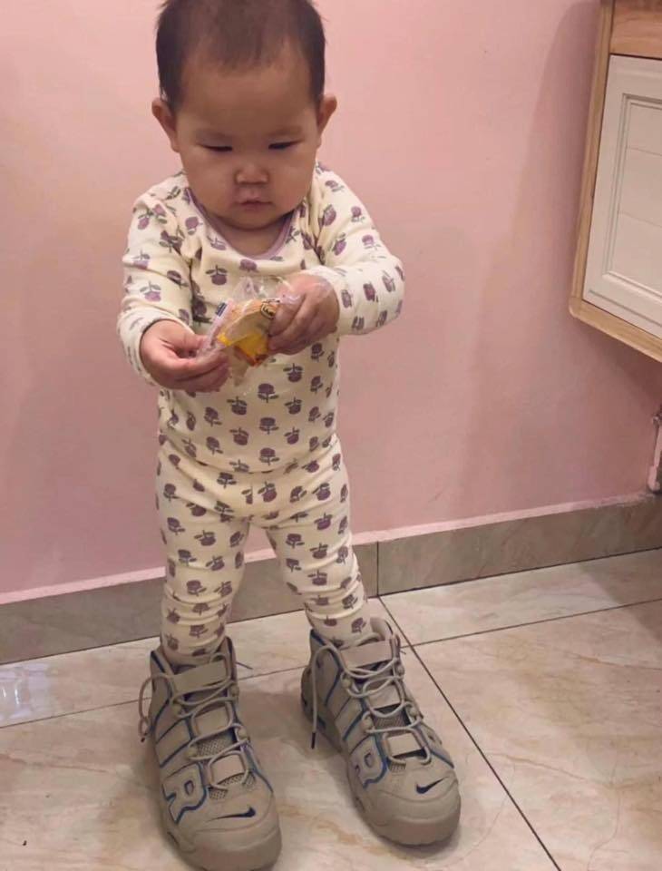 拼盘/阿嬷买运动鞋送孙...搞错比例尺网友笑晕“穿到出社会”