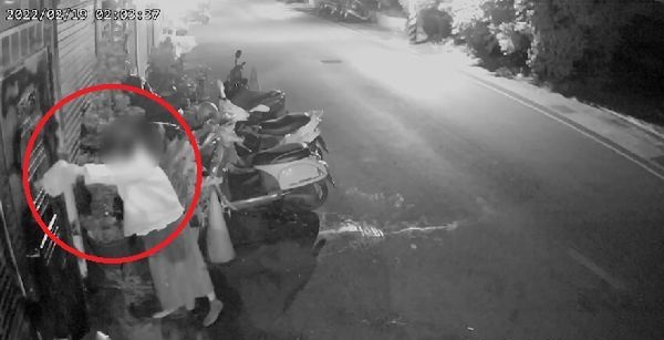 换文加图/疑男友劈腿10度泼漆砸车 恐怖前女友判监5年6月