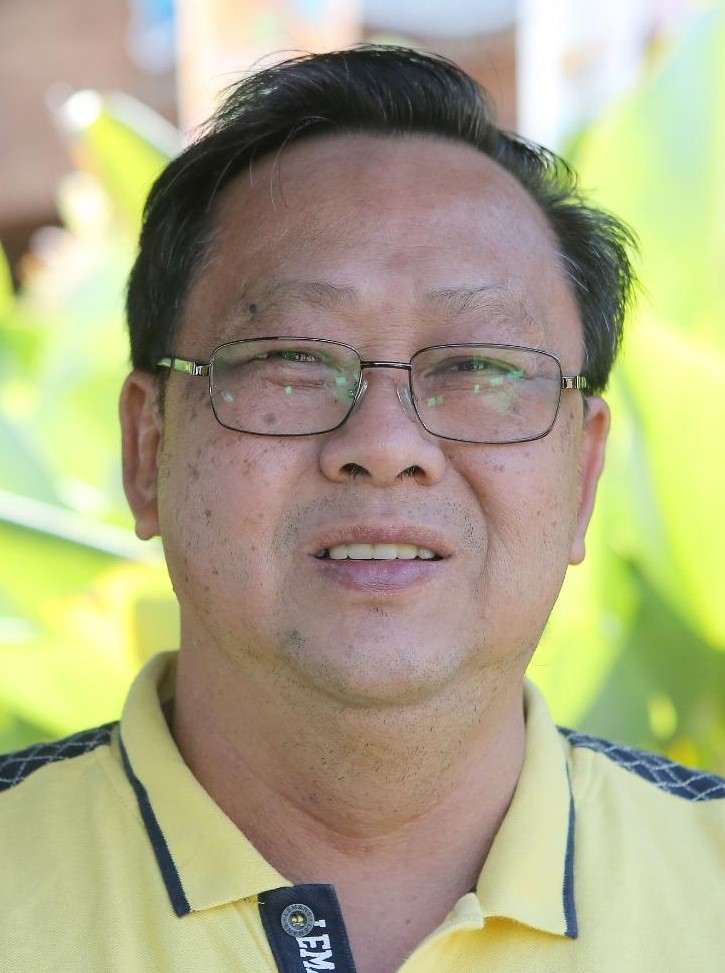 旅游业者准备迎接中游客 本地人咨询旅中配套