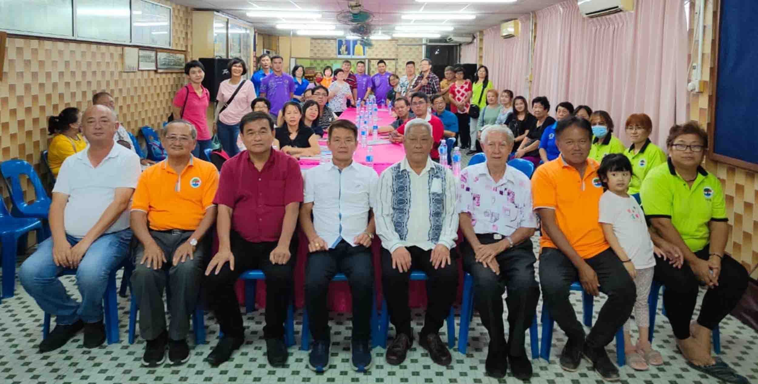 曼绒福清公会访两地福州会馆