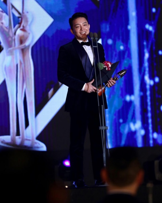 李凡秀爆歧视学生 授课分有钱班穷人班