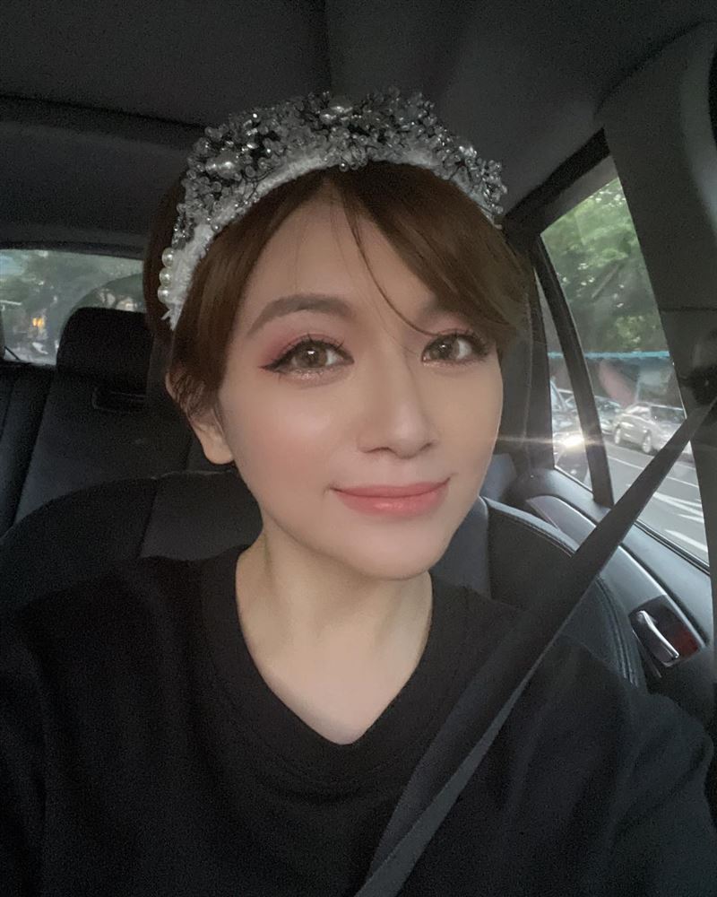 李妍瑾揭童年伤疤 被呛“你妈是妓女”