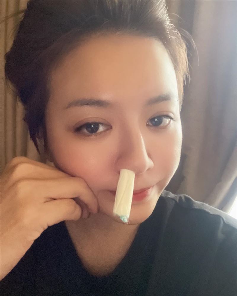 李妍瑾揭童年伤疤 被呛“你妈是妓女”