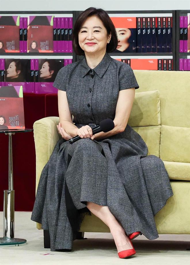 林青霞愿为白先勇演舞台剧  不排斥写电影剧本