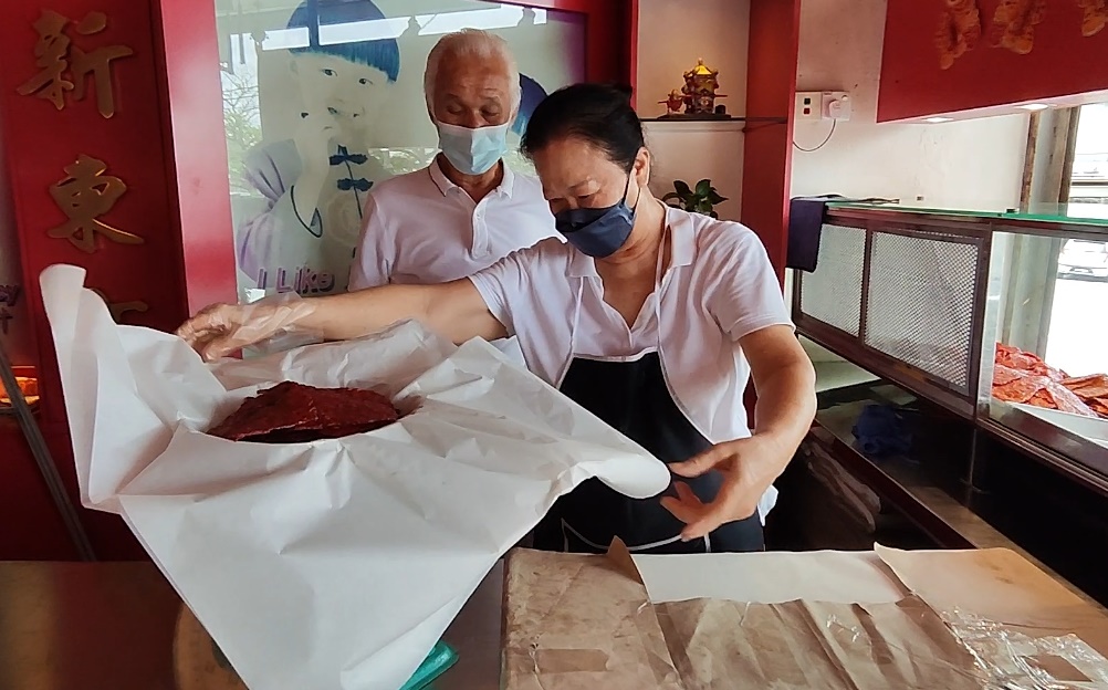 柔:版头之一:特稿:原料飙涨,业者自行吸纳部份成本,肉干微涨10%