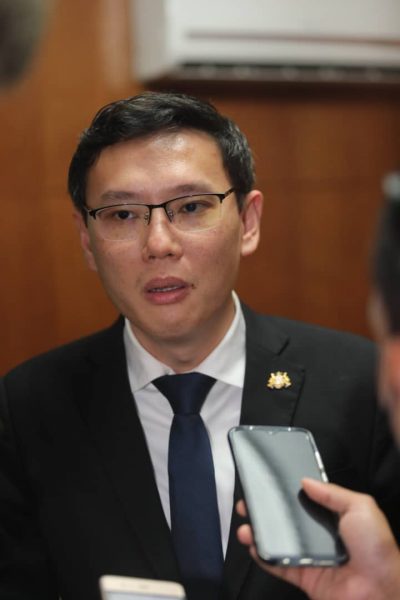 柔:隆新高铁计划是否重启? 李廷汉:待交通部最新决定