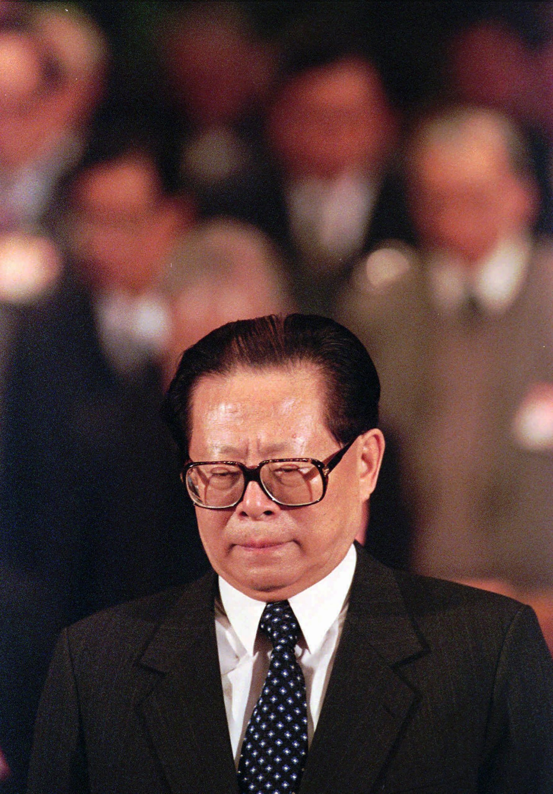 江就南斯拉夫大使馆被炸讲话:三提“卧薪尝胆”