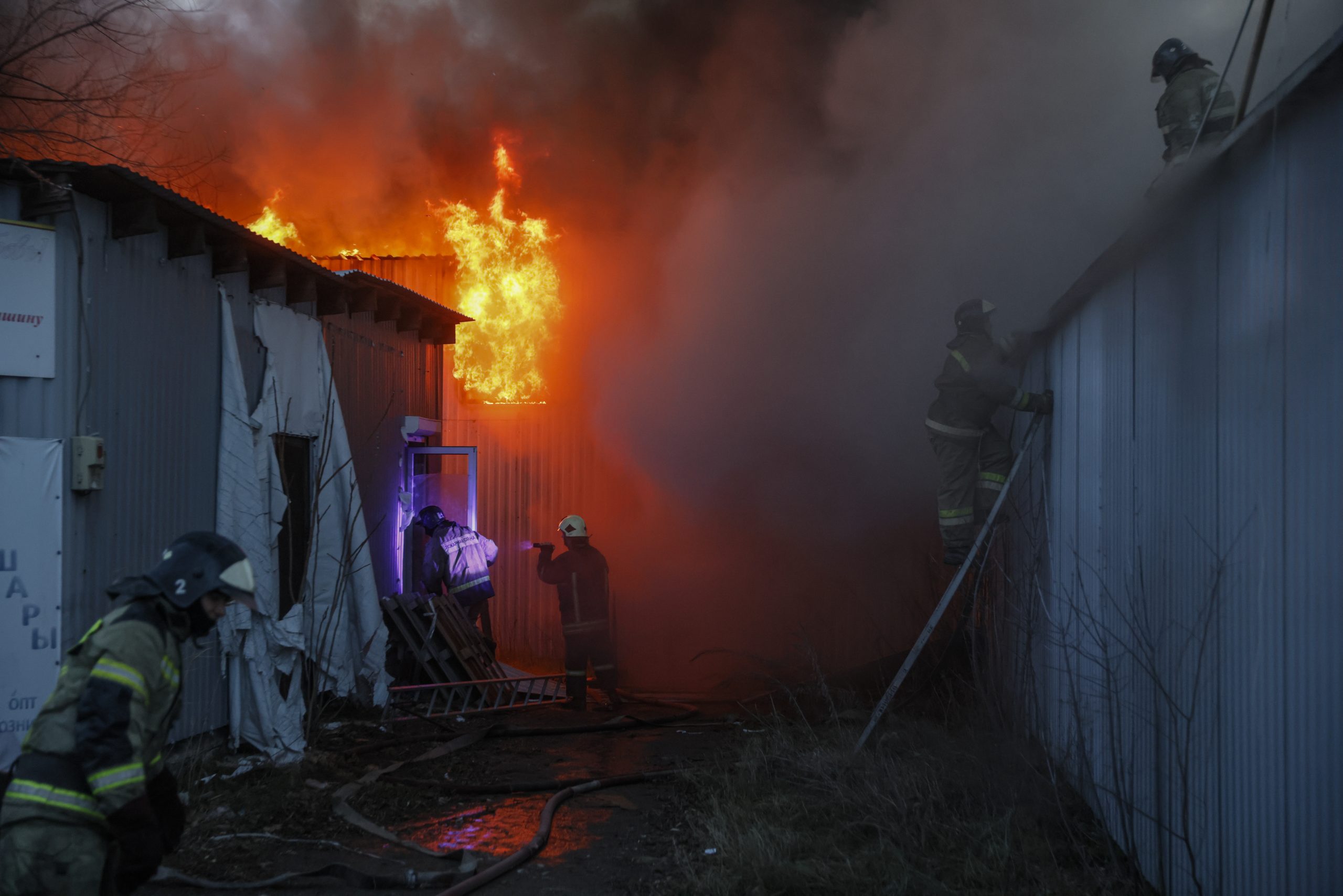 泽连斯基分别与拜登、埃尔多安及马克龙通话