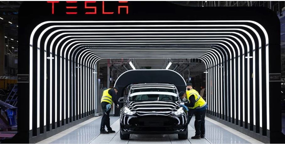 特斯拉回应上海厂提前停产一周:媒体说法不完全准确