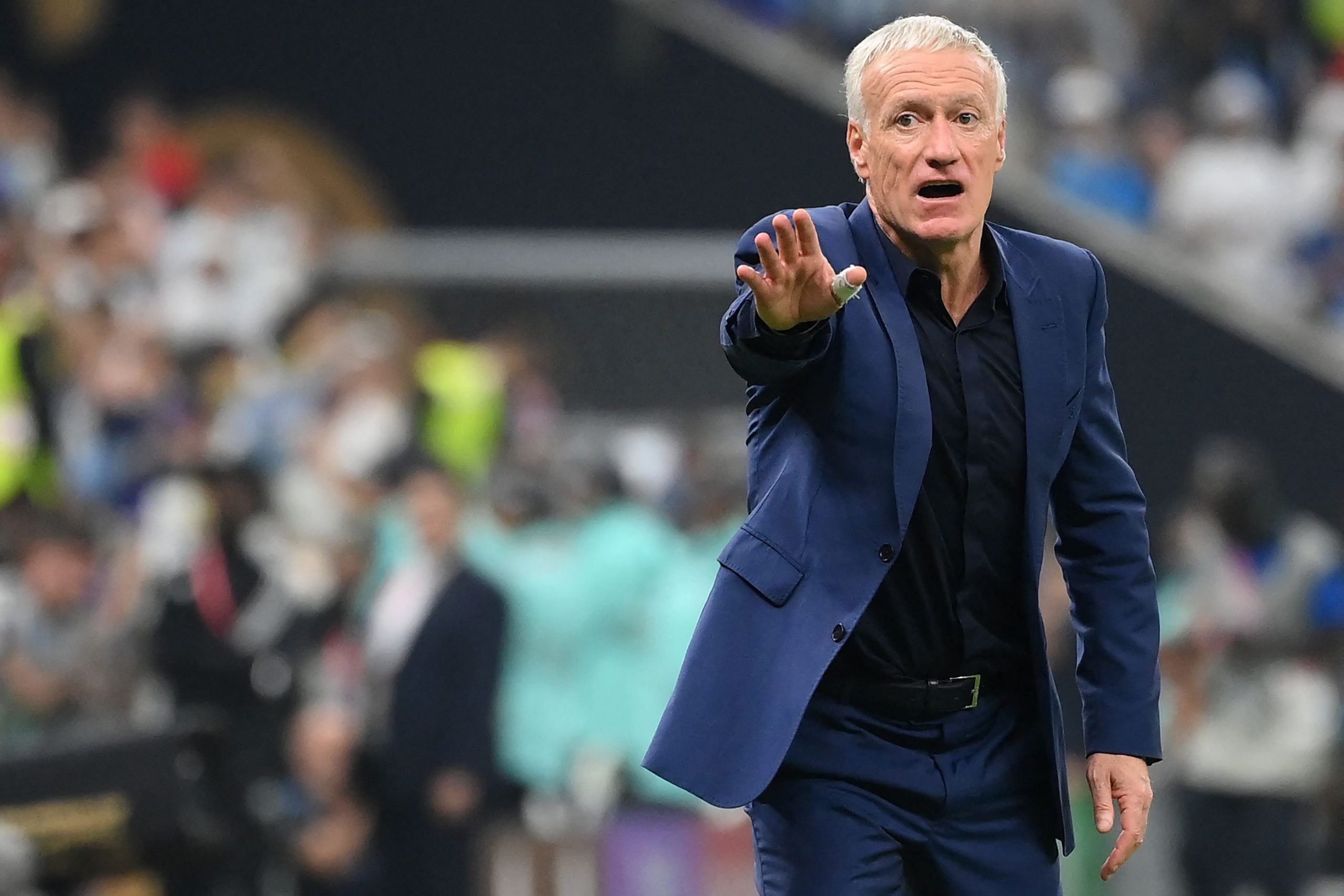 率队闯世界杯决赛  法足总有信心续约德尚