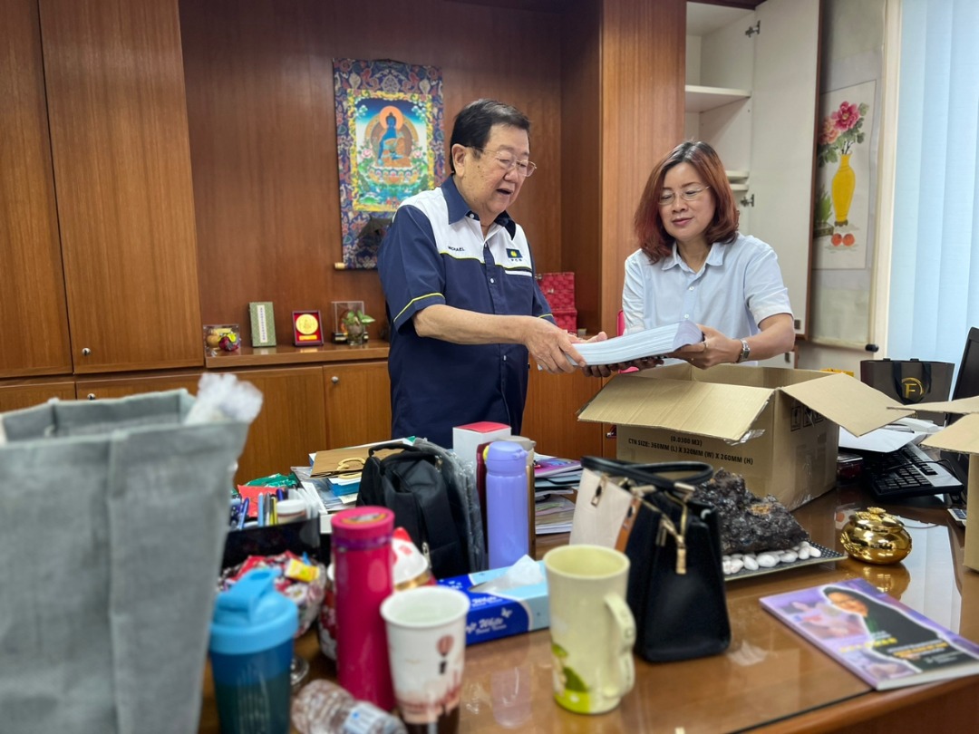 王赛之卸任马华妇女主席•张天赐：感谢为女性同胞付出