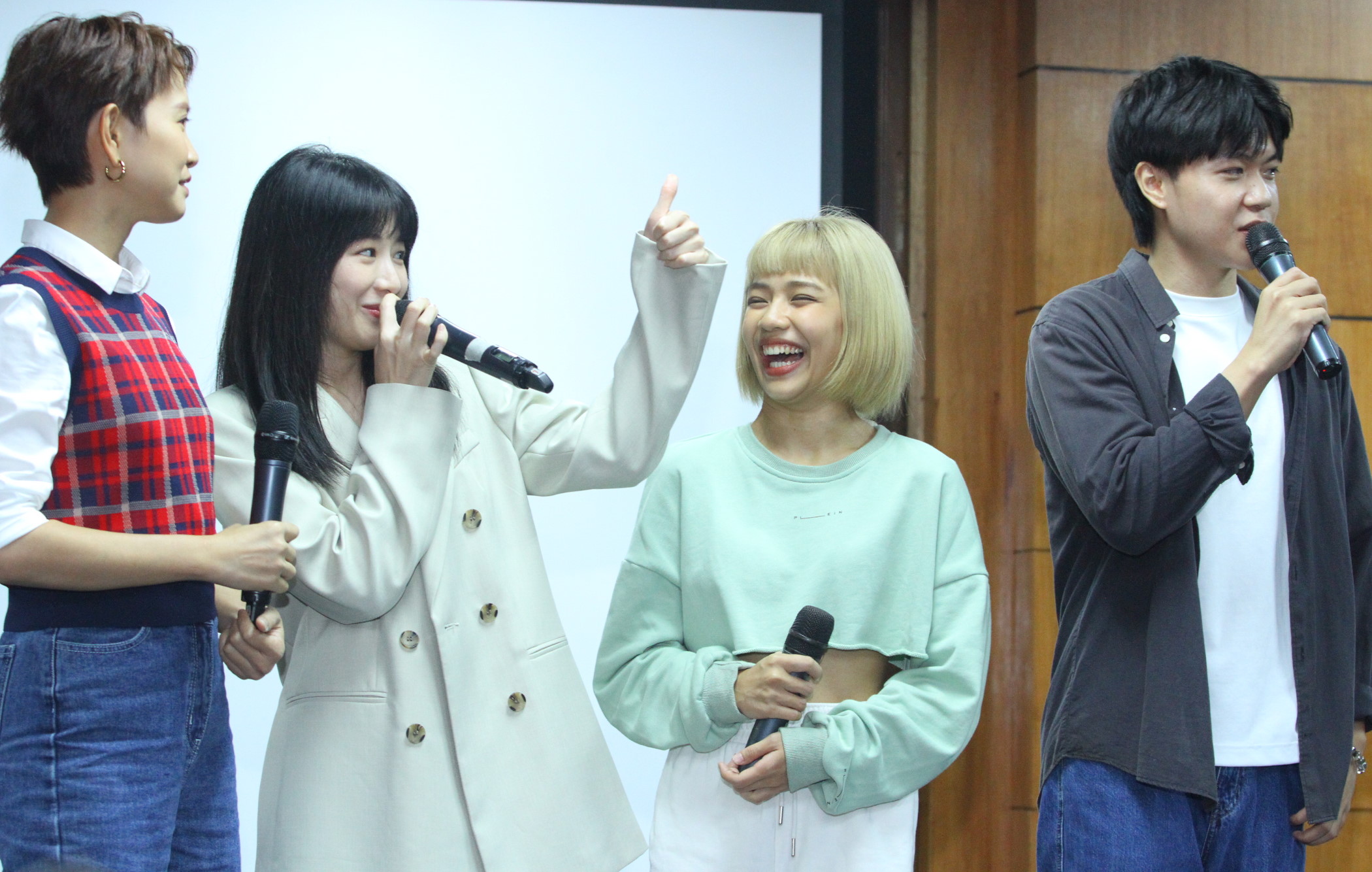 盛天俊新剧首演渣男享齐人之福 李伟燊无惧恋爱7年之痒暂不结婚	