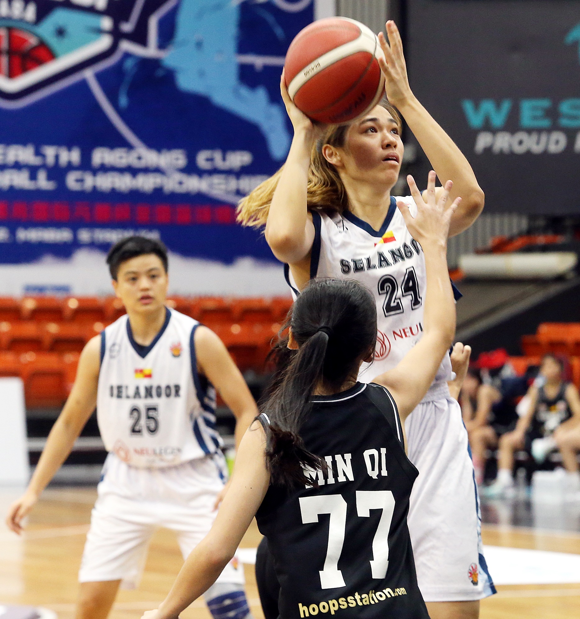 第62届元首杯全国篮球赛| 细节决定成败! 森雪争女子冠军