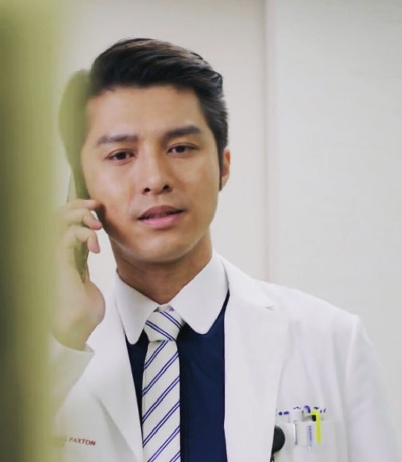 签约无线21年终上位  黄嘉乐突宣布离巢