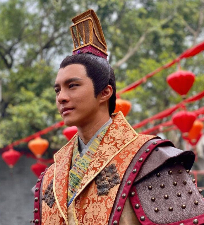 签约无线21年终上位  黄嘉乐突宣布离巢