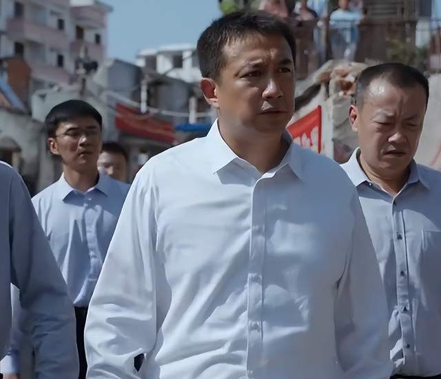 胡歌刚被曝业内封杀 新剧火速上档“安定民心”