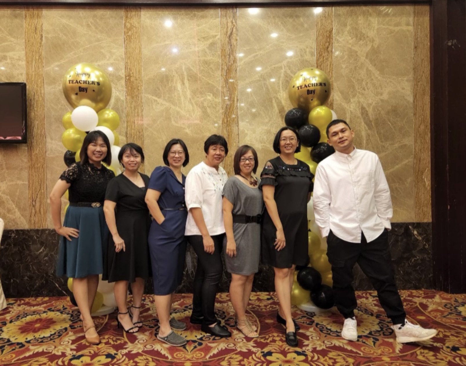 营地土崩 | 失去6名好同事心好痛·民众教师制视频“随时可看看你们”