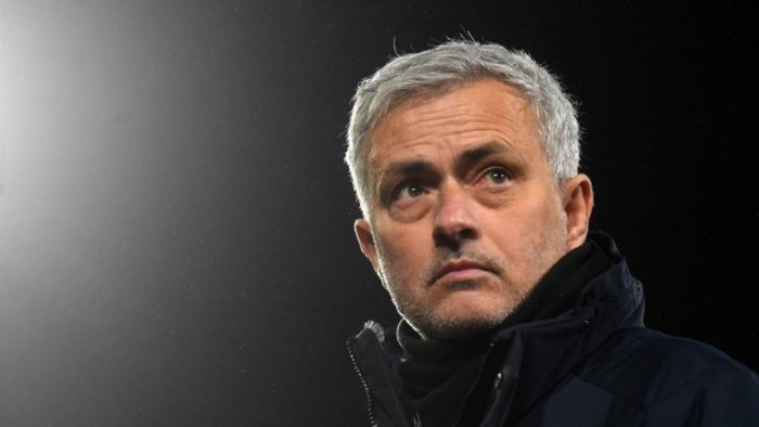 葡功勋主帅桑托斯下课 狂人成接任热门人选