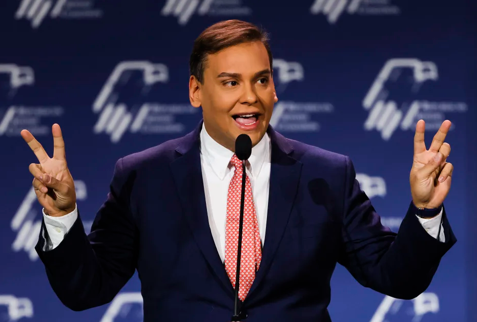 被爆简历造假 共和党当选议员被促辞职