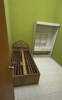 视频 | 好房东RM400租双层排屋·地狱租客留下动物粪便臭尿味