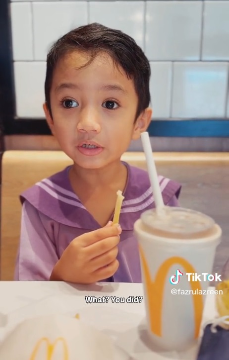 视频|6岁男孩满口流利英语能言善道 “我不当工程师医生 要当首相”