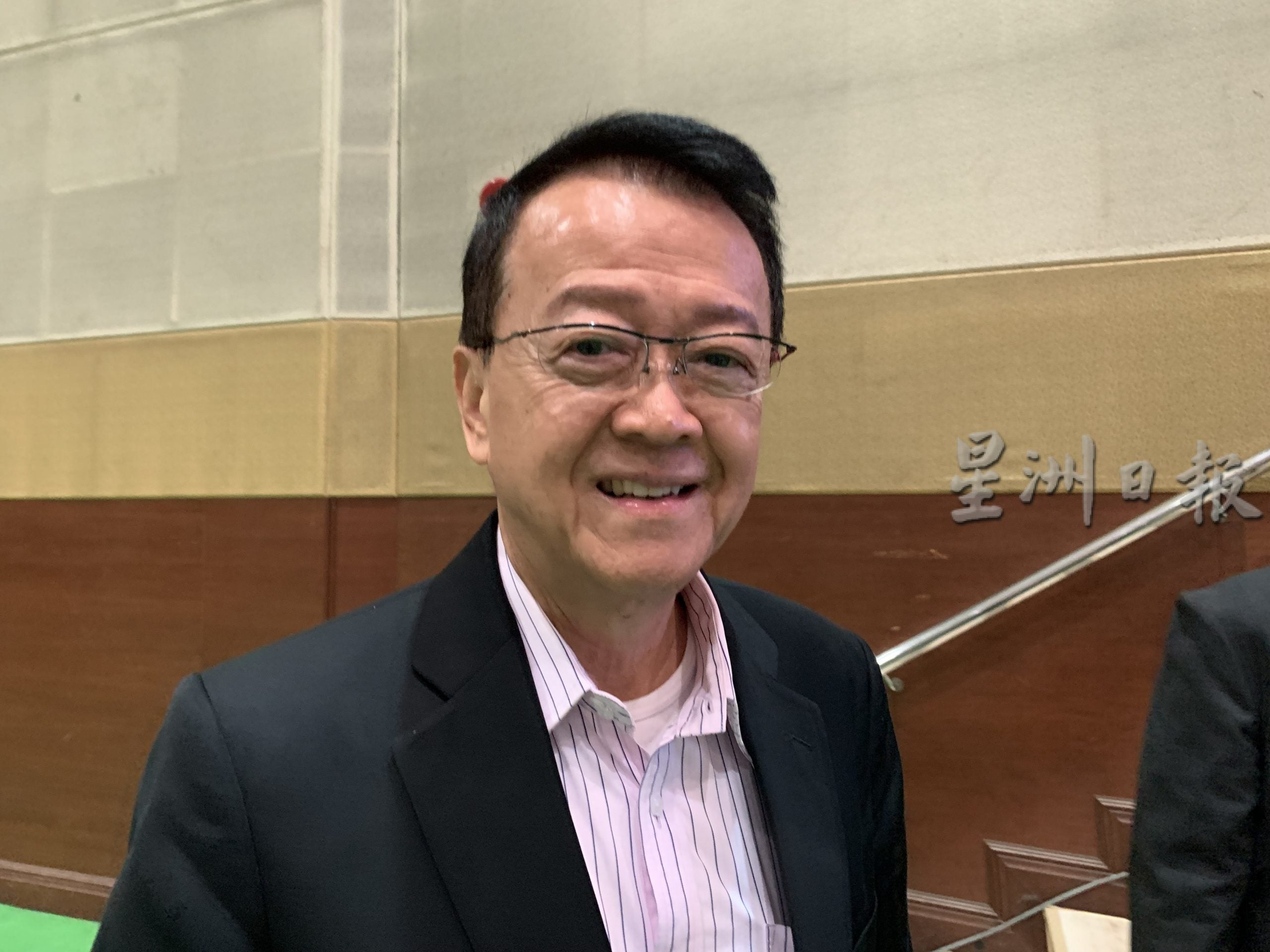 谢富年:国民虽有不同看法,不应允许他人破坏民族团结