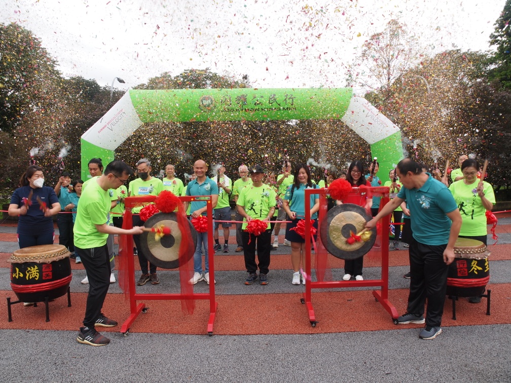 逾400人响应义跑 闪耀公民行筹20万