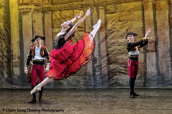 郭碧容／当芭蕾遇上爱丽丝──马来西亚芭蕾舞团2022年最后演出	