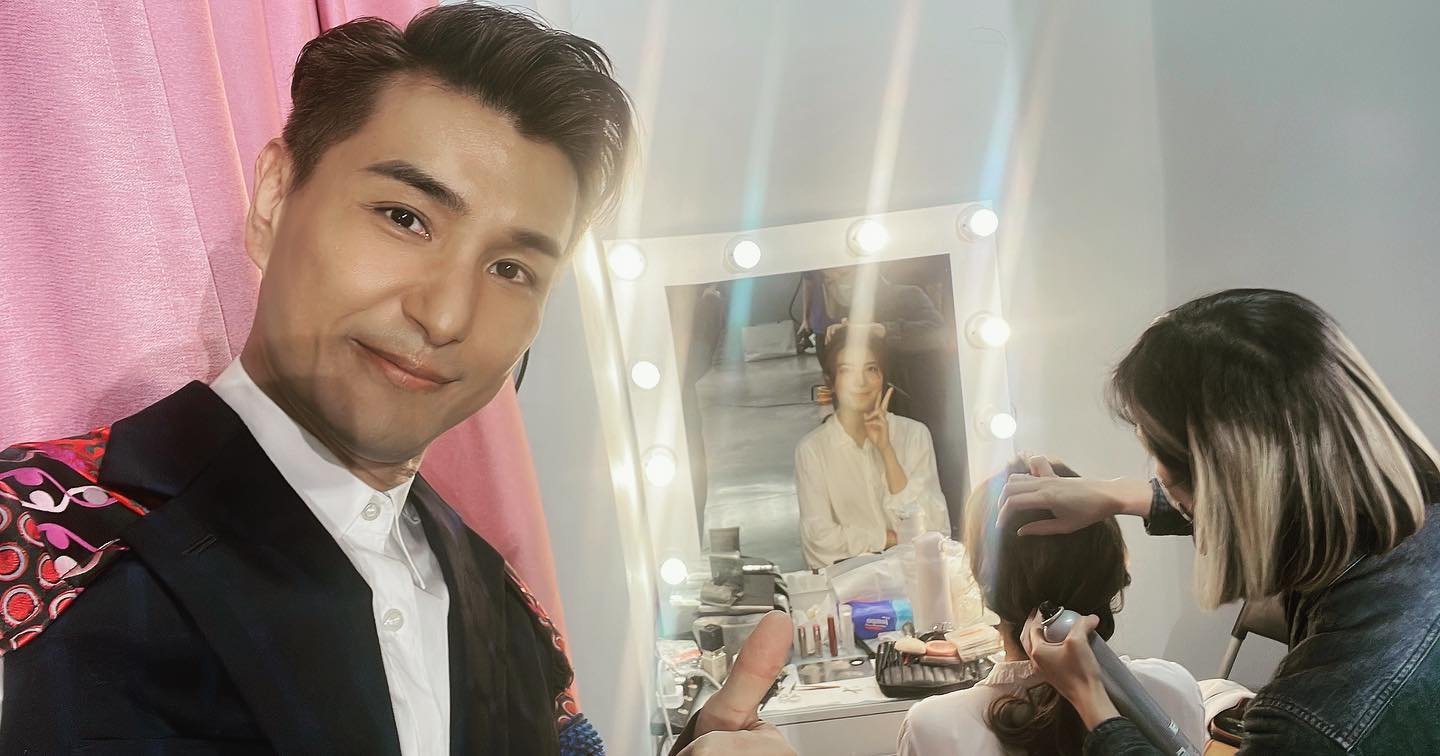 陈展鹏携妻游重游槟城  ​冷饮Ikat Mati掀网热议