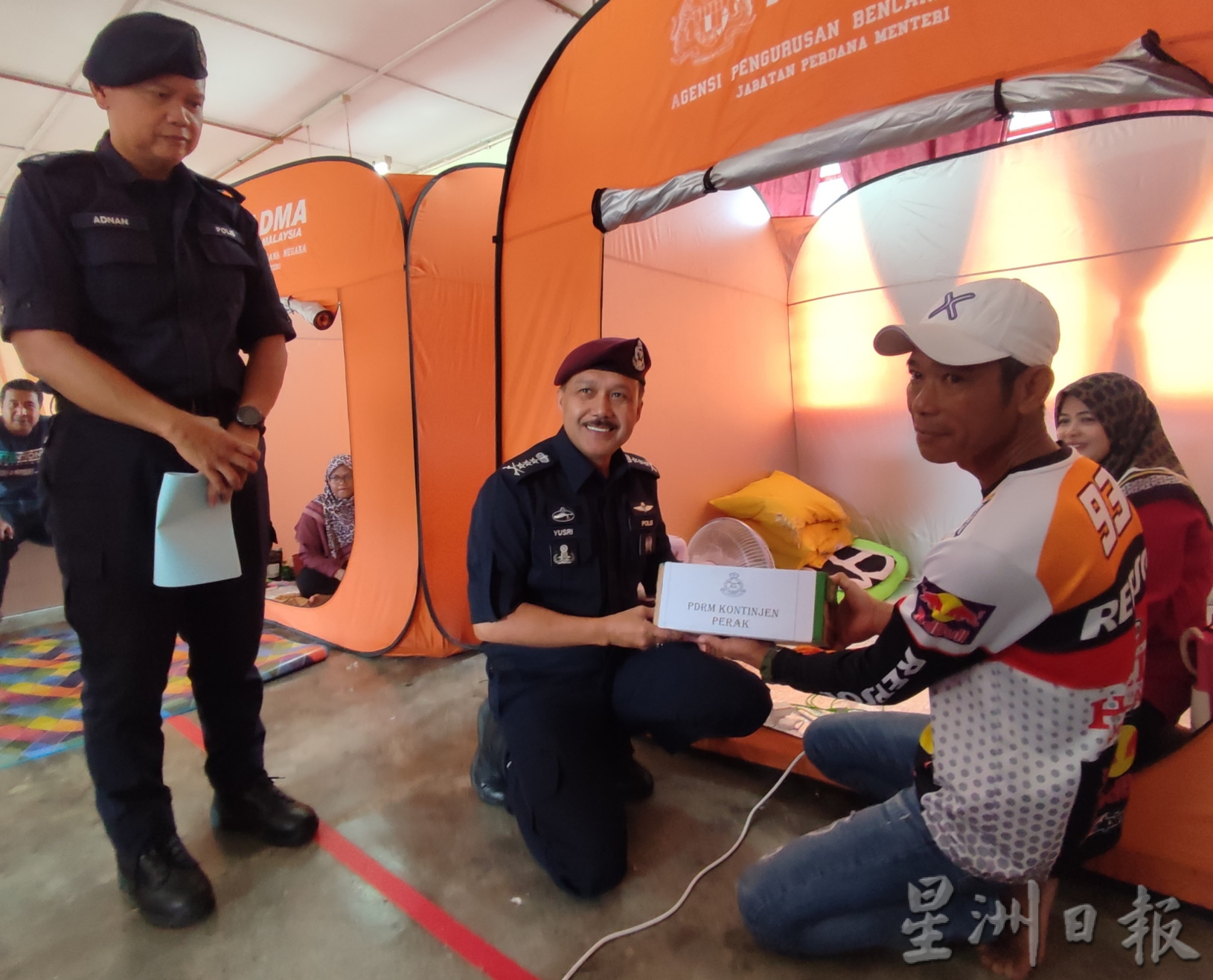 霹总警长：州内水灾区 没发生“趁水打劫”案