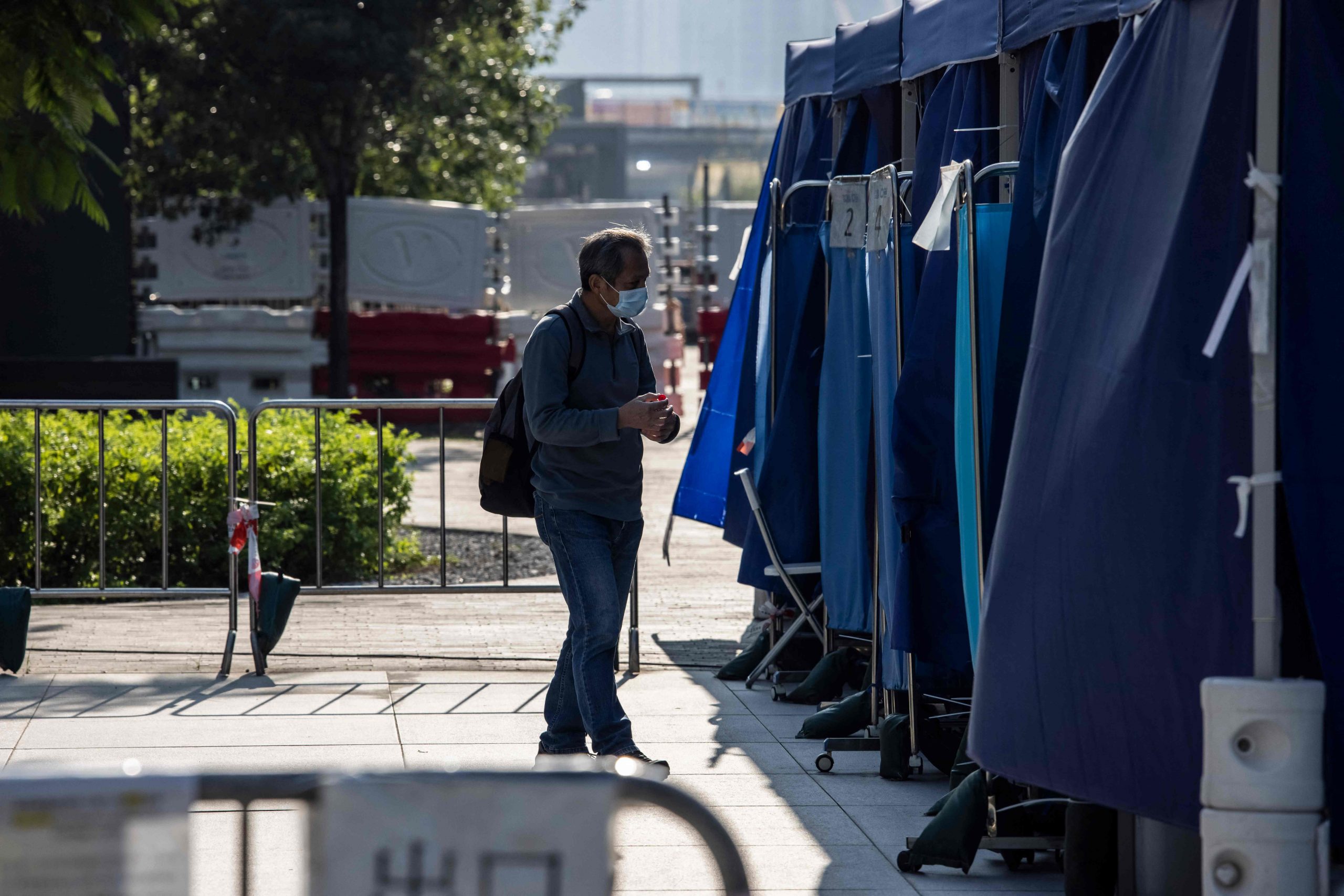 香港周五起检疫和隔离期统一缩短至5天